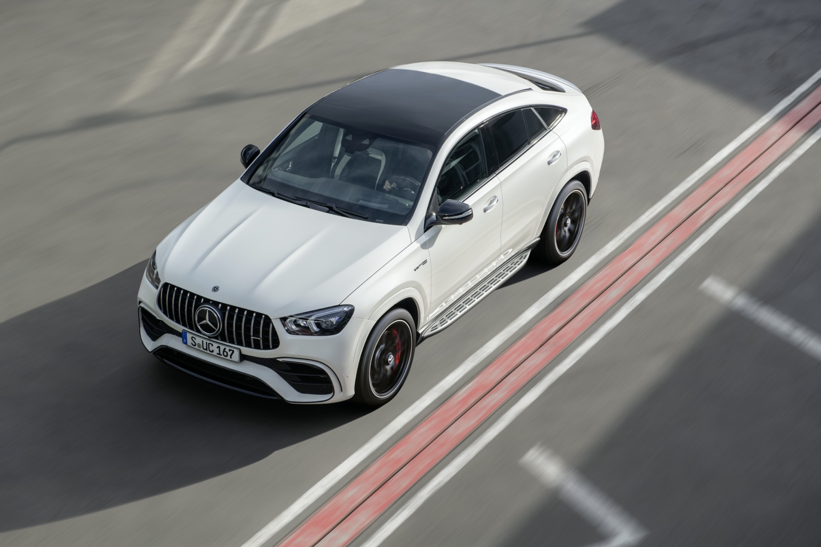 21 Mercedes Amg Gle 63 S Coupe Is A 174mph Reminder That Suvs Aren T Dull Slashgear