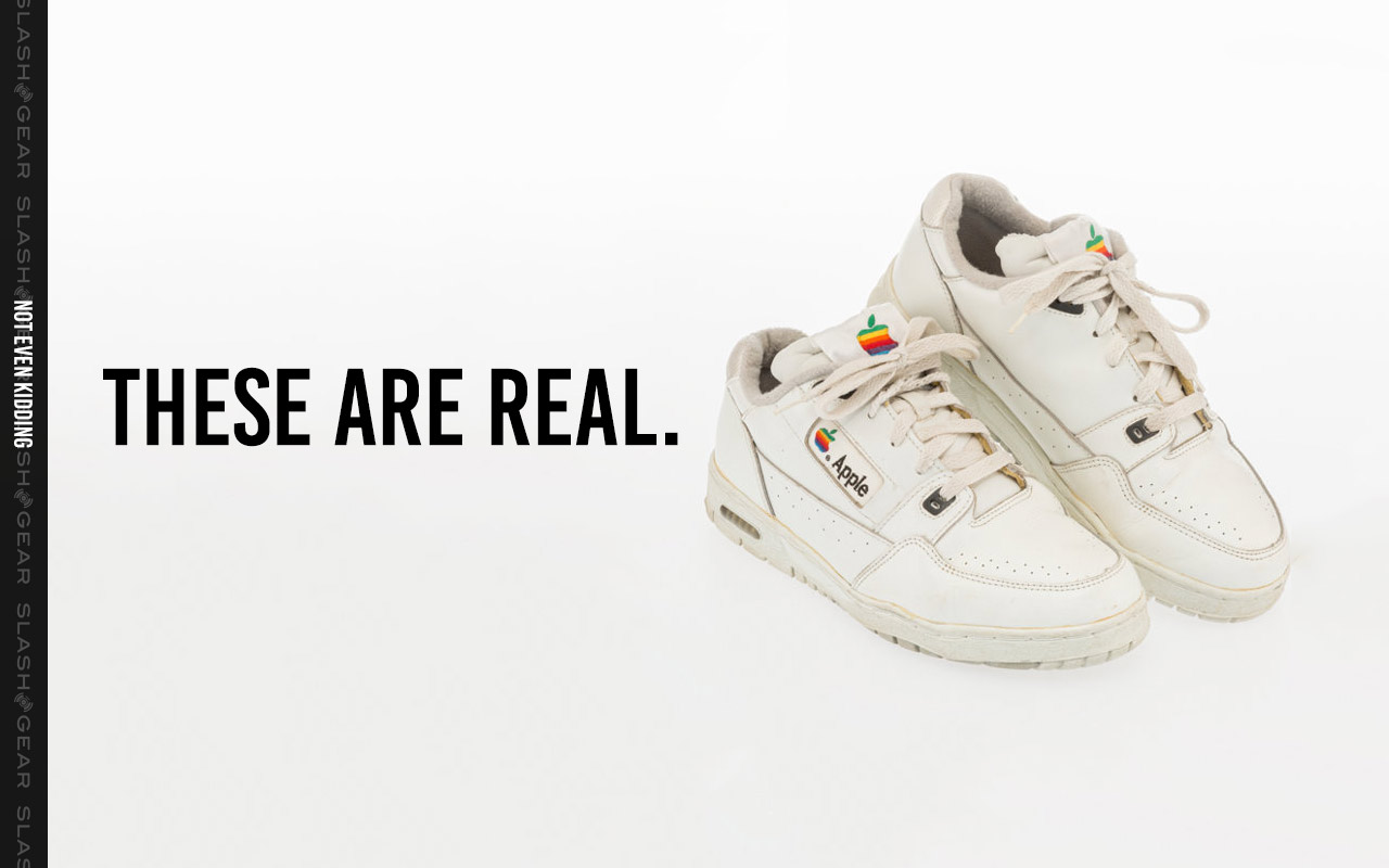 versace apple sneakers