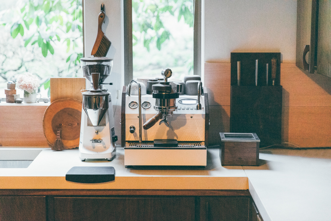 Best Home Coffee Machine La Marzocco Gs3 Mp Custom Window / Demystifying The Gs3 Mp Or Av La Marzocco Home - Maybe you would like to learn more about one of these?