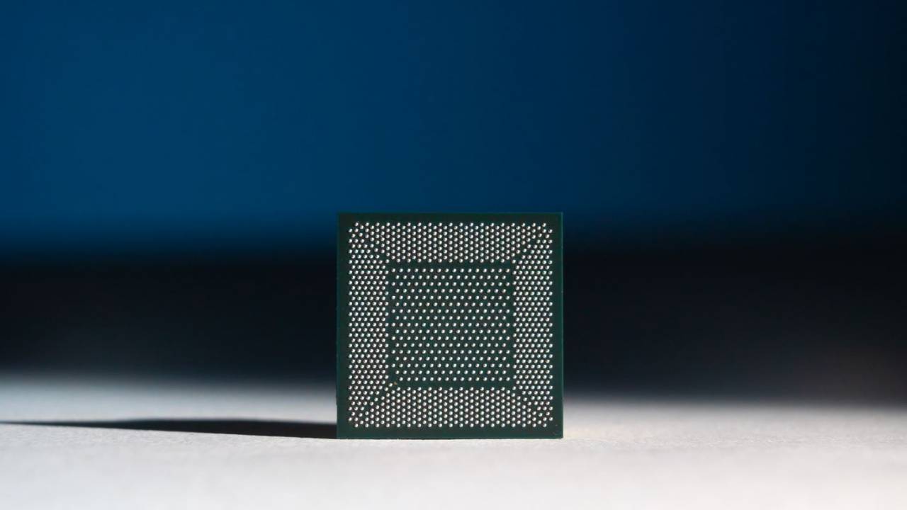 Intel made experimental chips that can smell