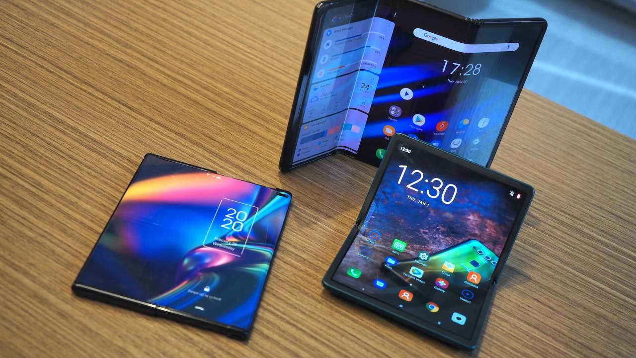 TCL showed me its foldable phone prototypes – now I’m excited