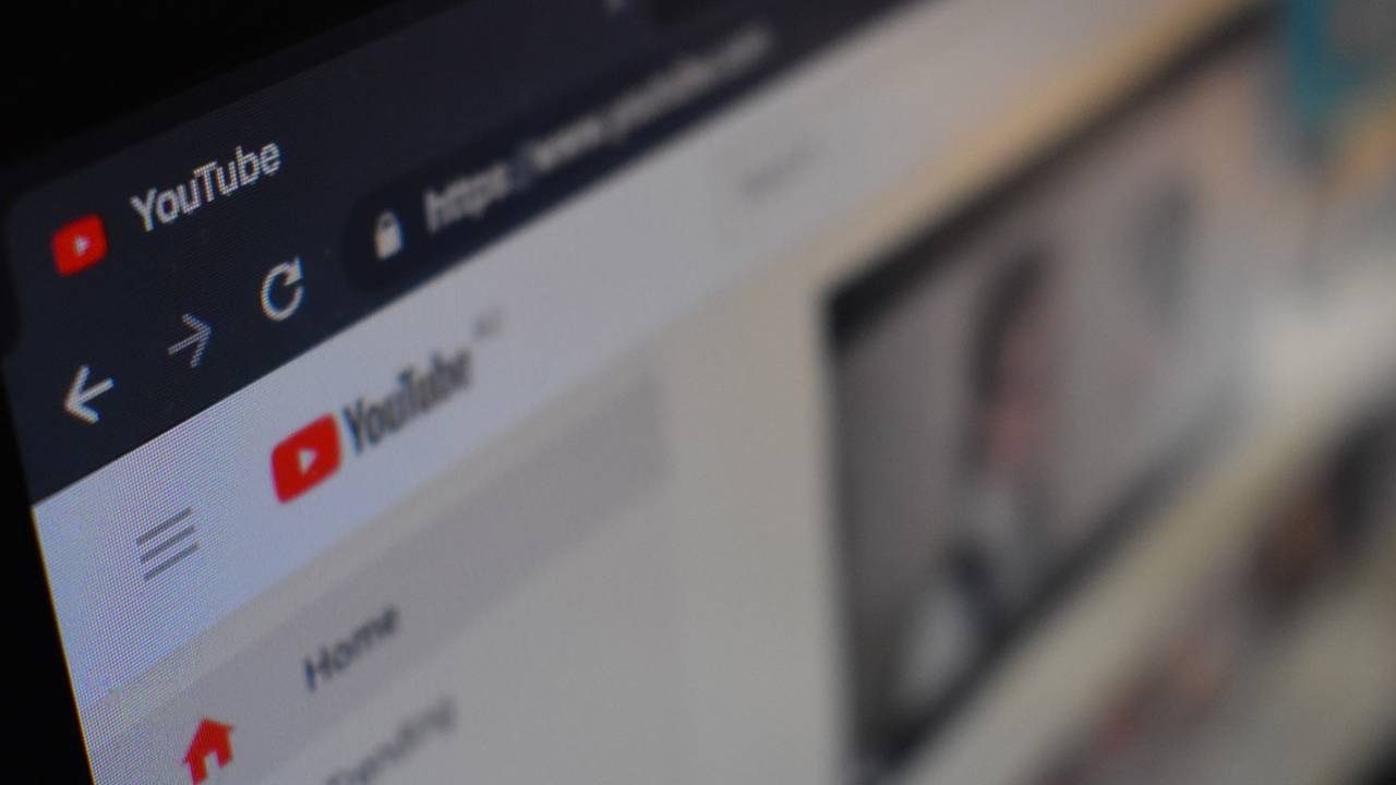 T-Mobile taps YouTube to offer special free Premium perk