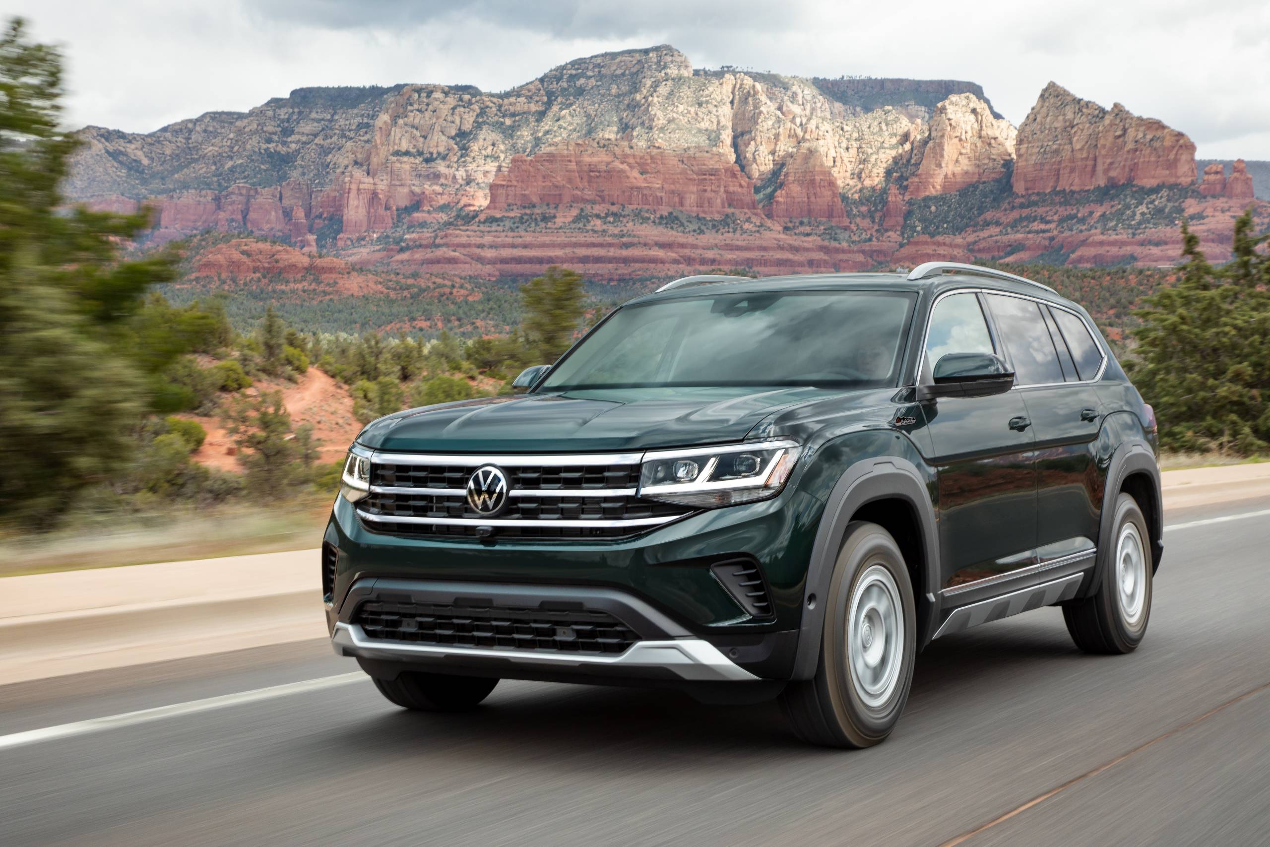 Volkswagen debuts Basecamp offroad accessories for new Atlas SUV