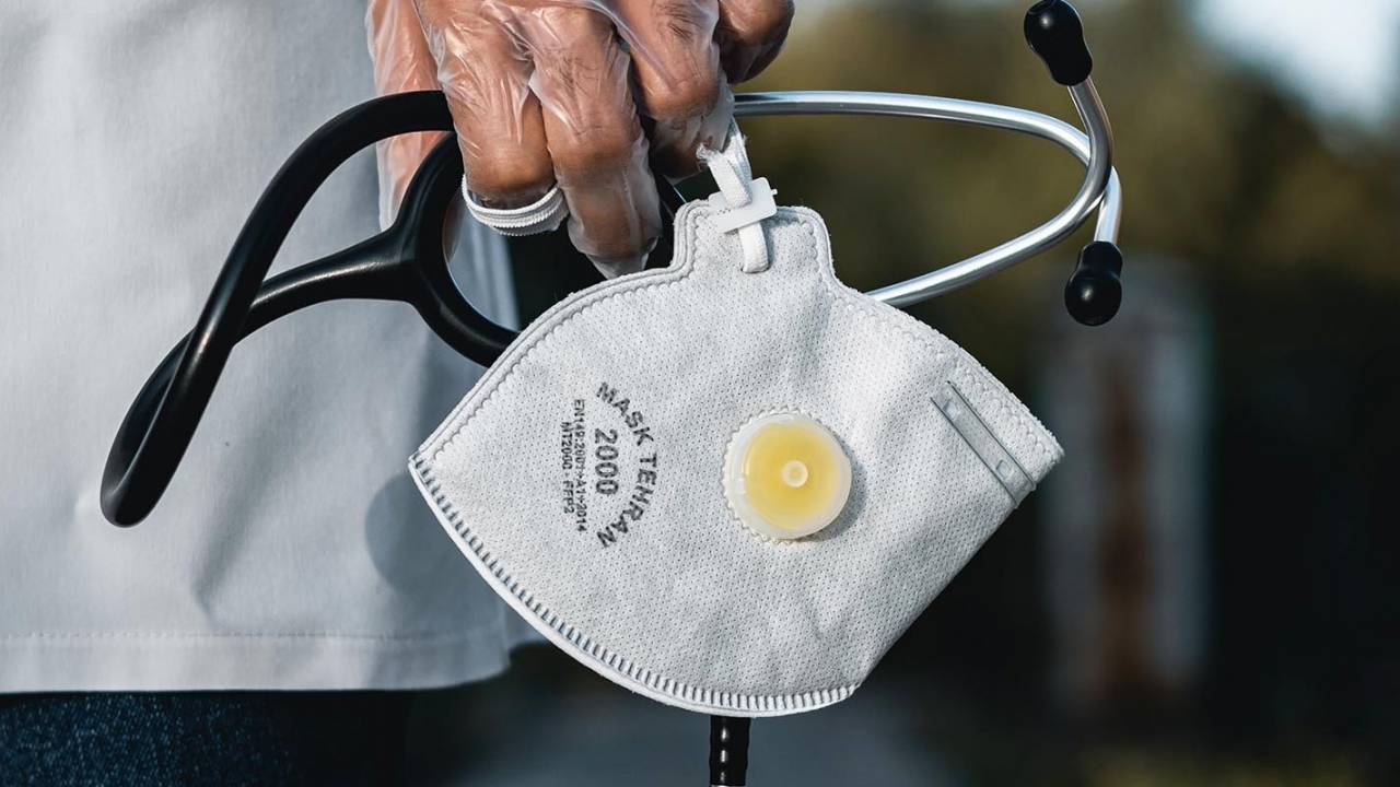 FDA approves second N95 mask decontamination system for hospitals