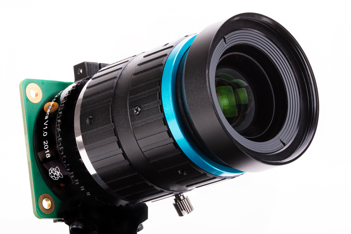 12.3 megapixel resolution
