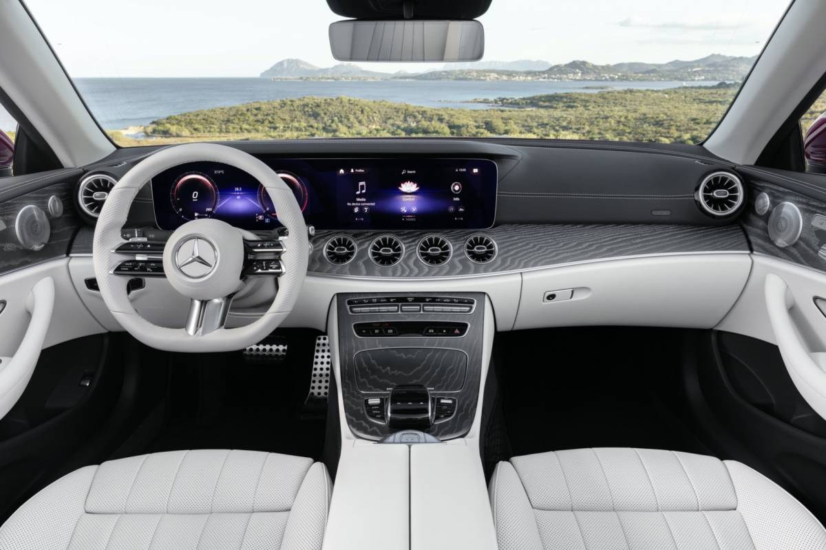 21 Mercedes Benz E Class Coupe Cabriolet Bring Out Amg E53 To Play Slashgear 21 Mercedes Benz E Class Coupe Cabriolet Bring Out Amg E53 To Play Slashgear