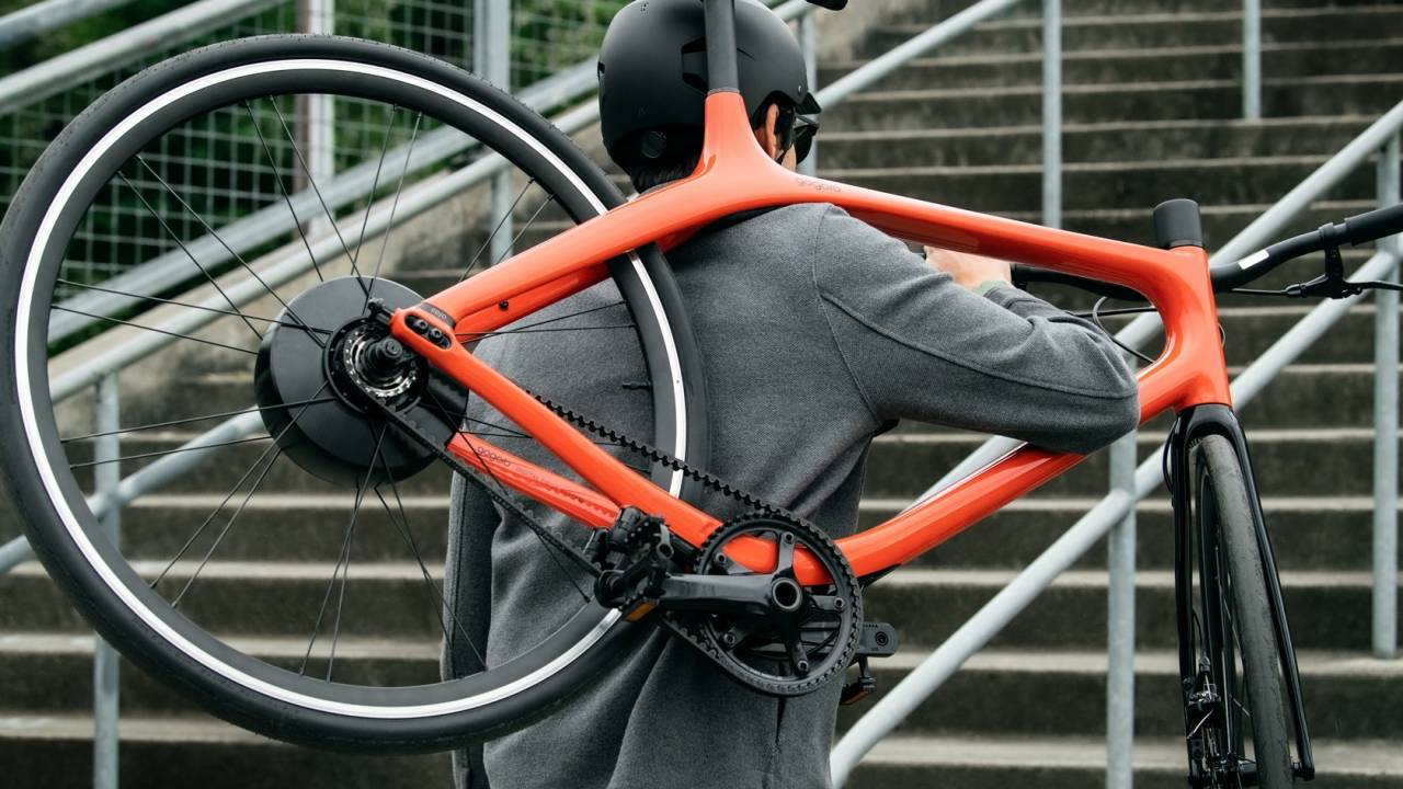 Gogoro Eeyo wants to be the Porsche 911 of ebikes