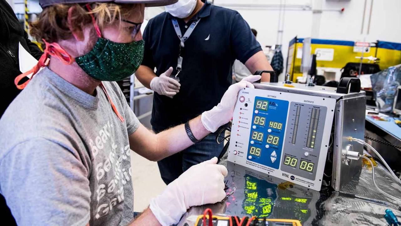 NASA reveals 8 US companies that will make its COVID-19 ventilator