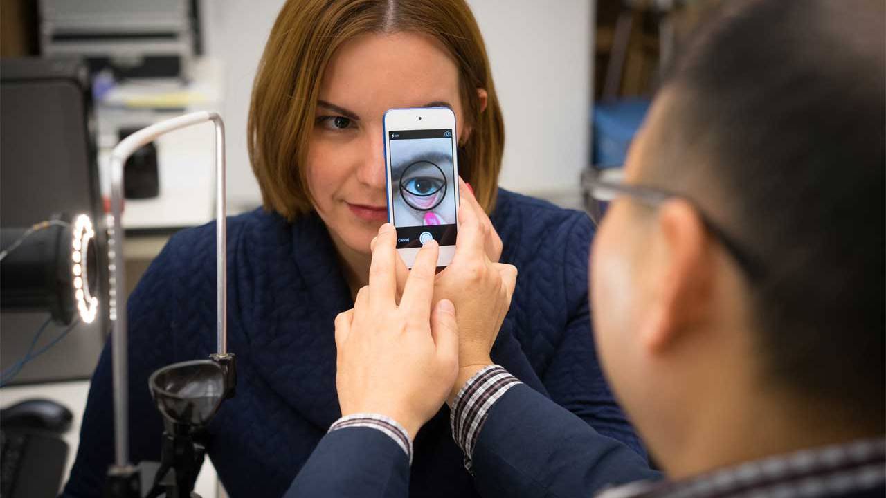 Purdue researchers create a smartphone app to help assess anemia