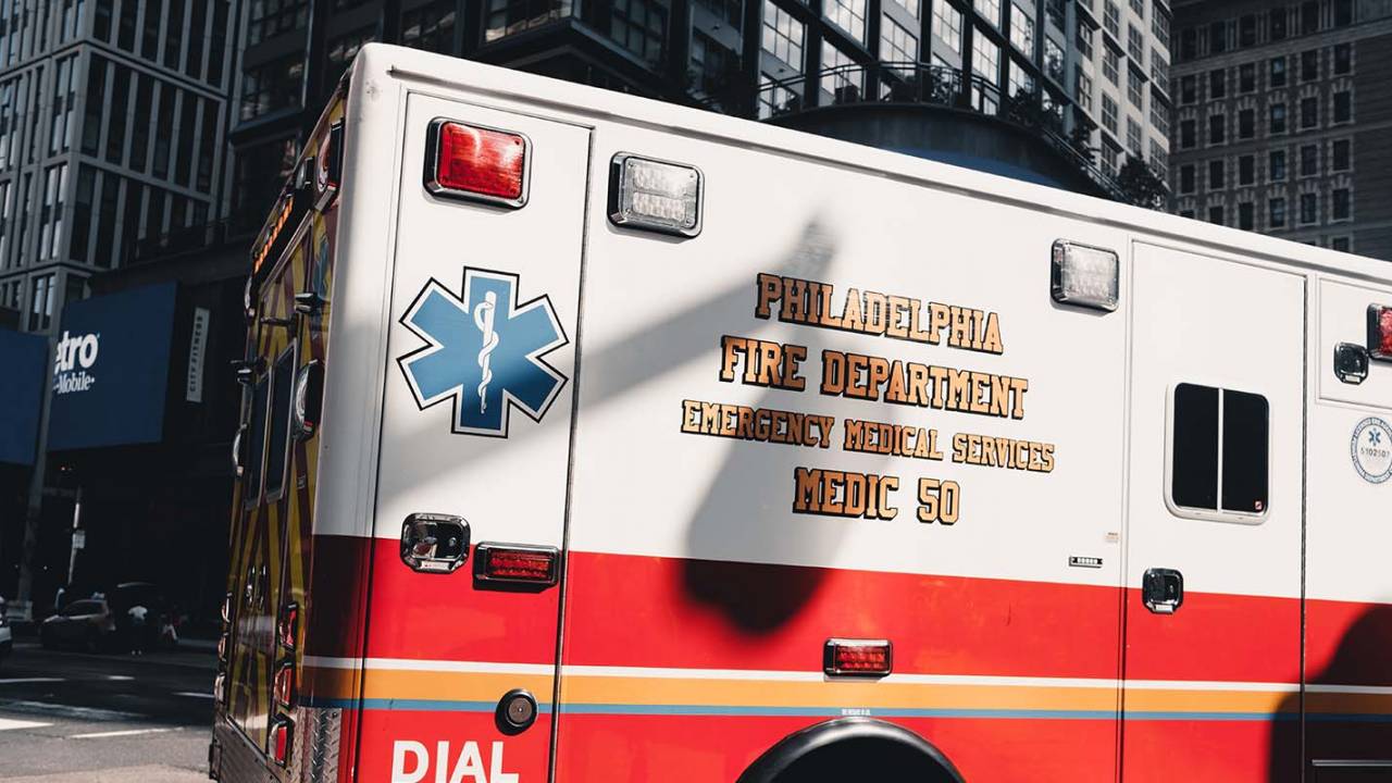 T-Mobile rolls out free unlimited service with 5G for first responders