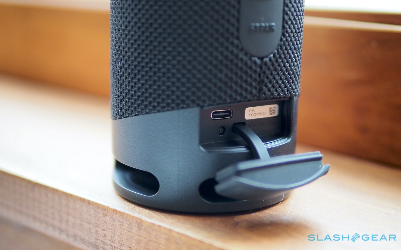 sony bluetooth speaker with usb port