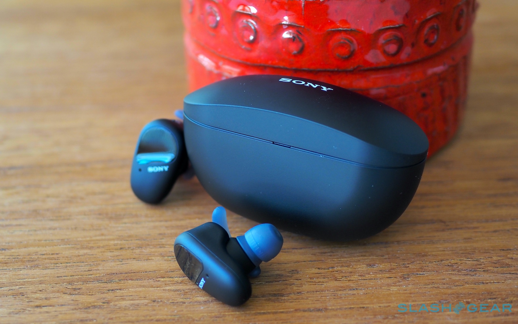 Sony WFSP800N Review ANC earbuds fitter for fitness SlashGear