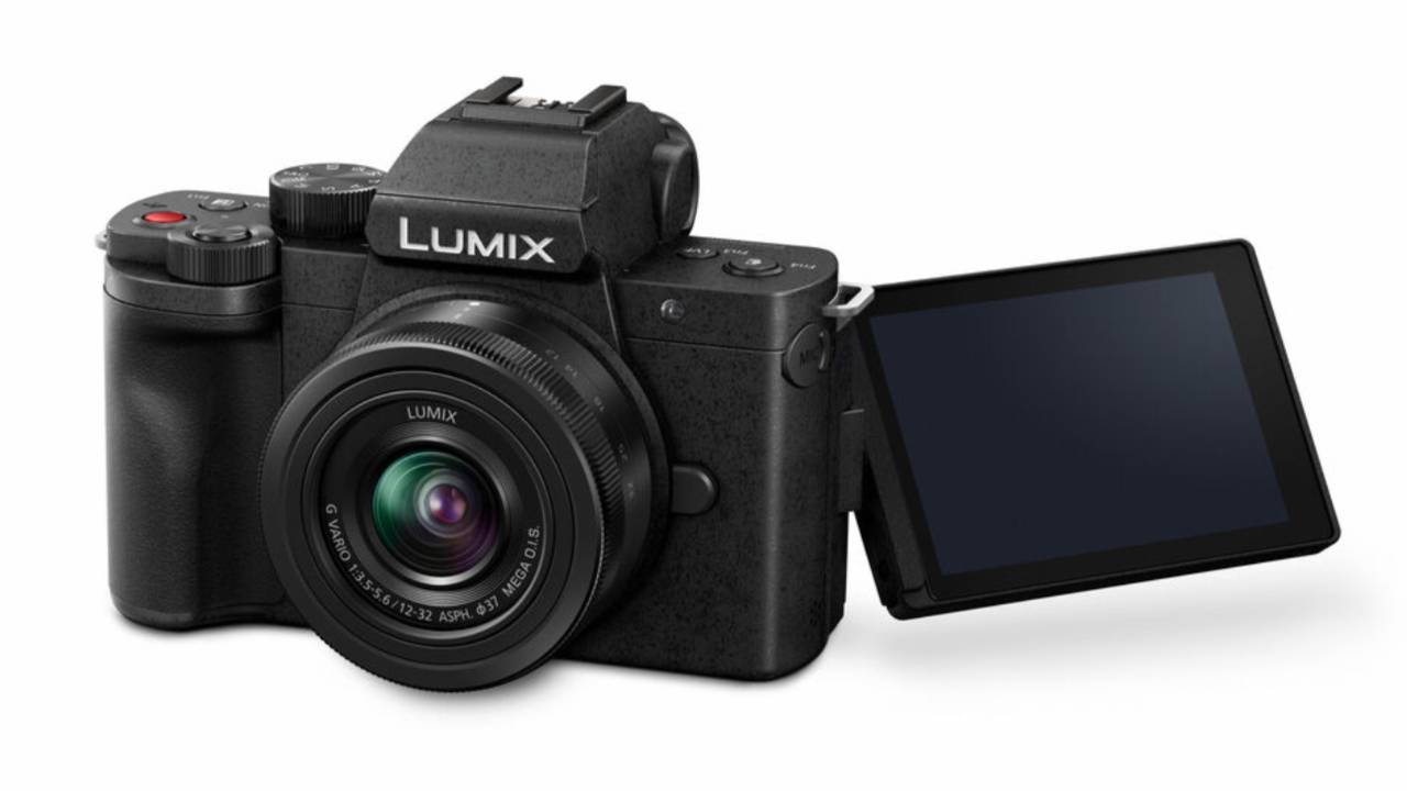 Panasonic Lumix G100 promises spatial audio for vloggers