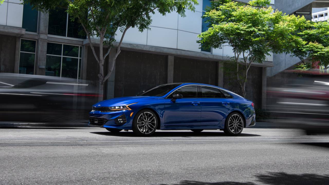 2021 Kia K5 officially arrives with turbo engines and styling upgrade