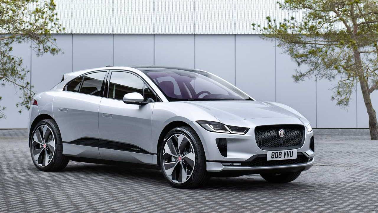 Jaguar partners with the city of Oslo for wireless charging I-PACE electric taxis