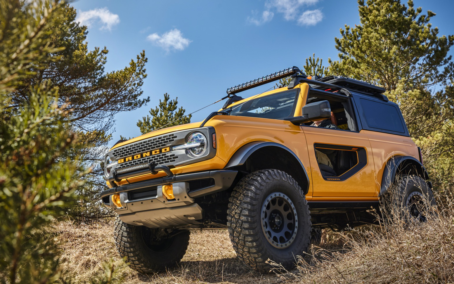 These New Bronco Details Prove Ford Is Paying Attention Slashgear These New Bronco Details Prove Ford Is Paying Attention Slashgear