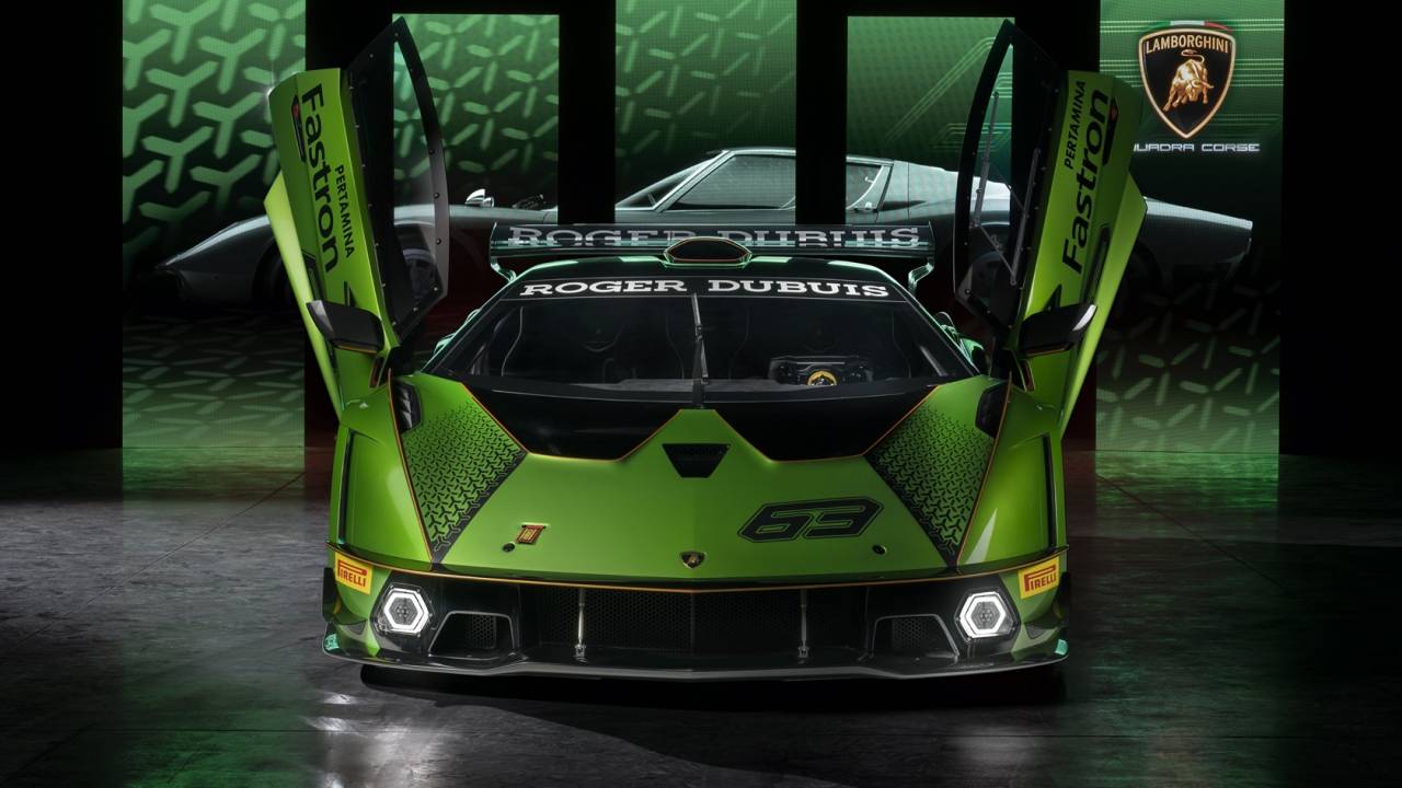 Lamborghini Essenza SCV12 is 830hp of V12 engineering magic