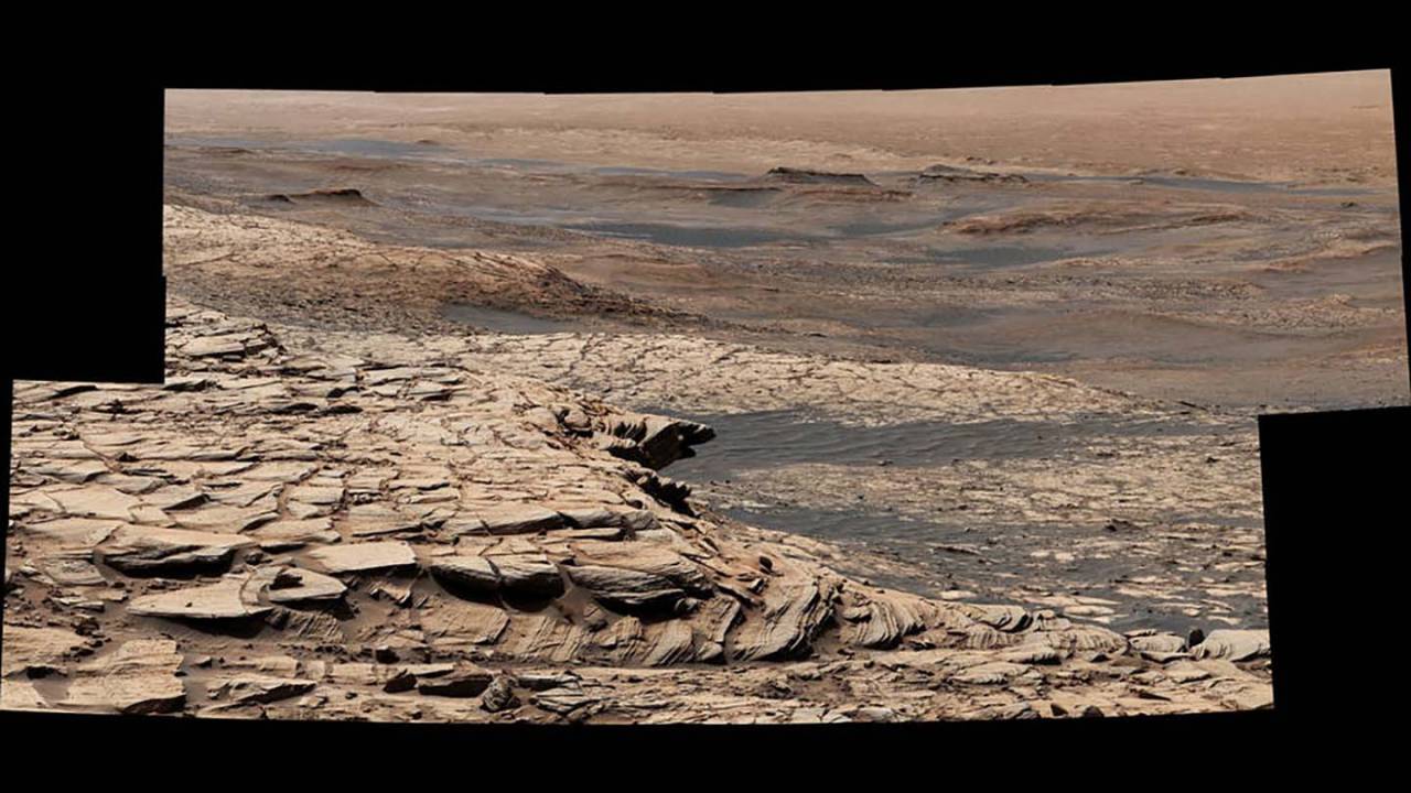 NASA Curiosity rover kicks off Mars ‘summer trip’ with new panorama