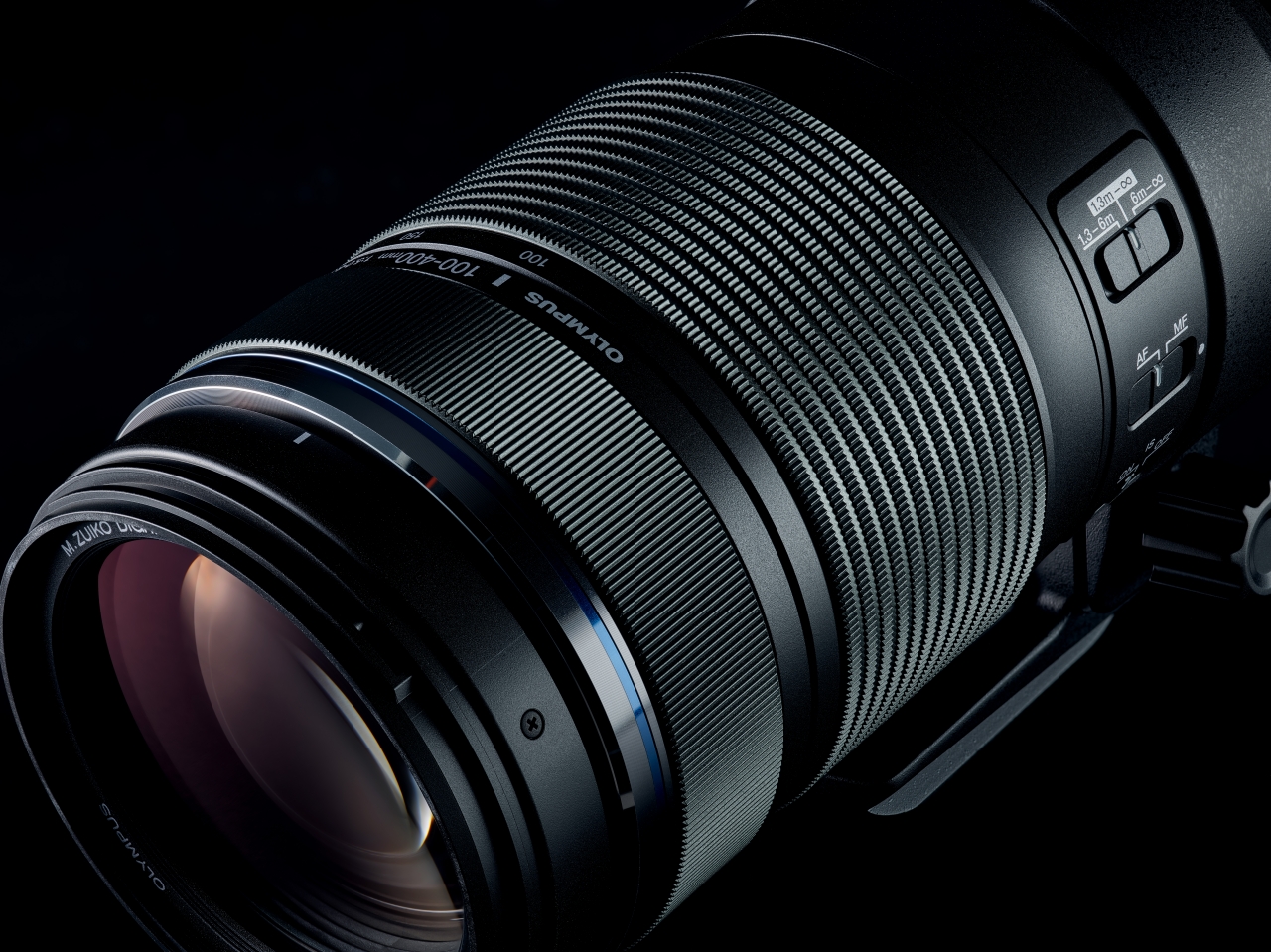 Olympus M.Zuiko 100400mm F5.06.3 IS Lens Zooms In On What's Important