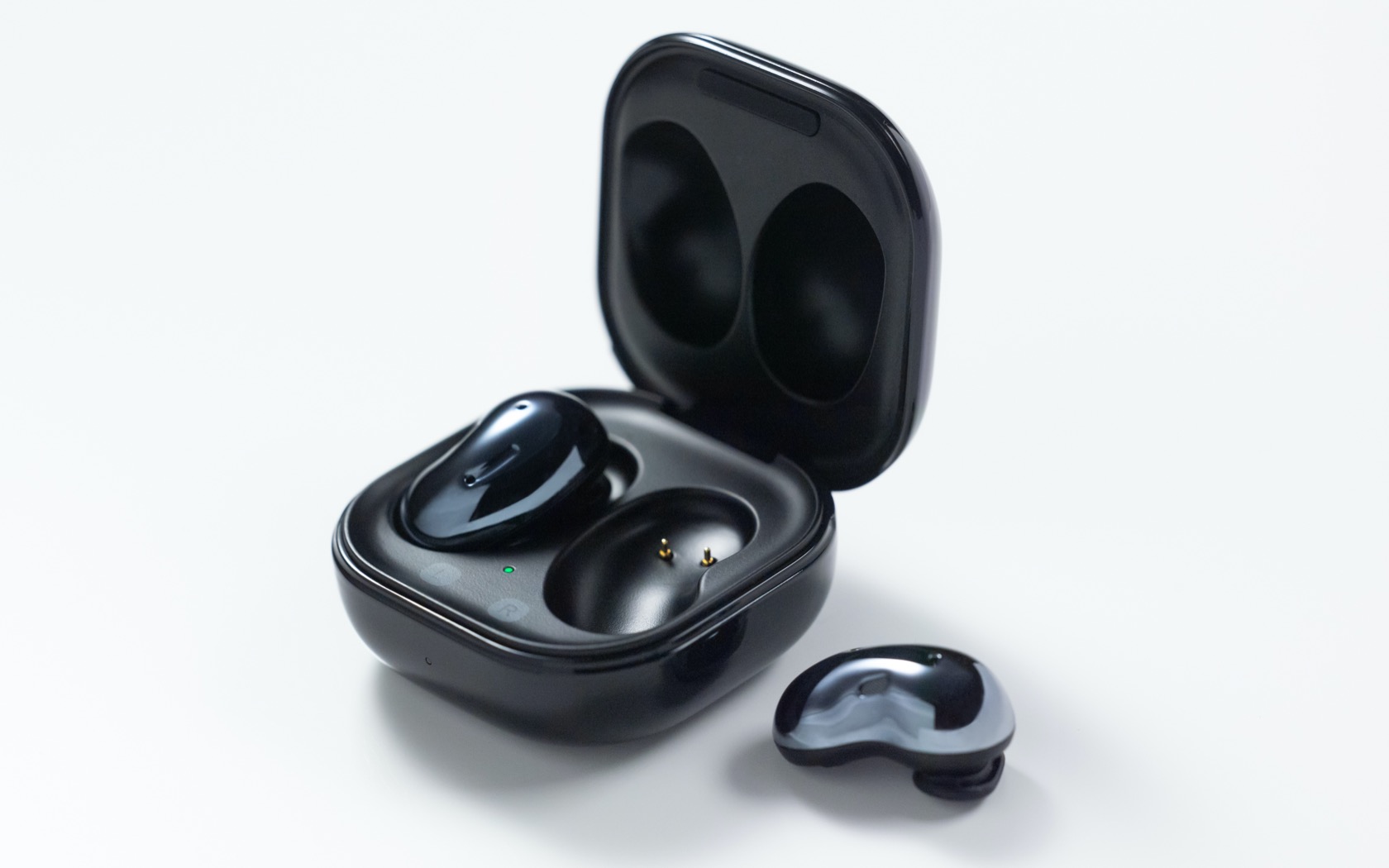 Samsung Galaxy Buds Live Promise Everyday ANC With All-Day Comfort