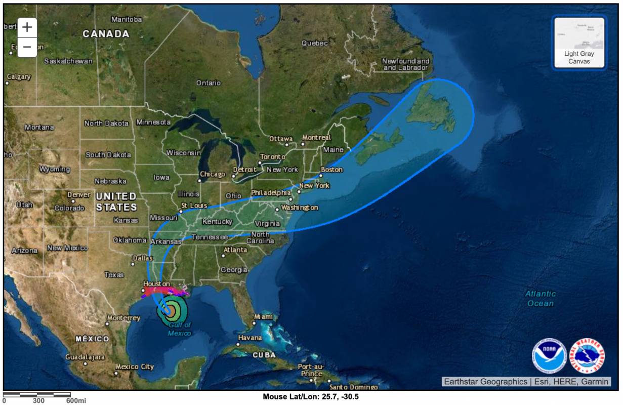 NASA shows Hurricane Laura from space "Unsurvivable storm surge