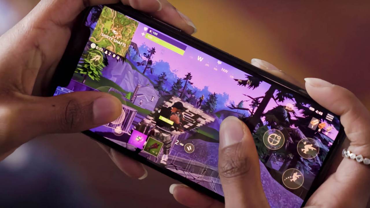 Google pulls Fortnite from Play Store amid Apple lawsuit drama - SlashGear