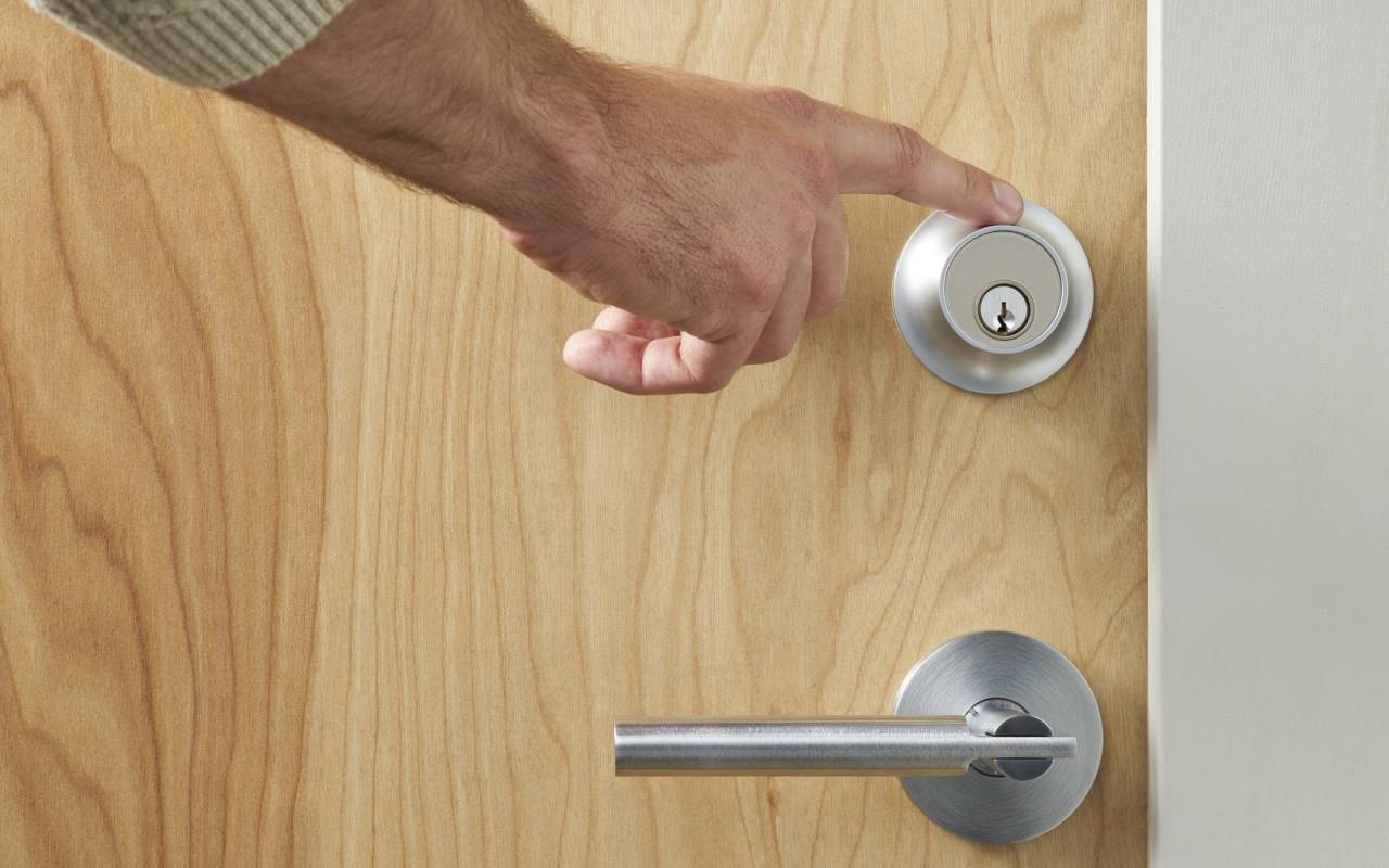 Level Touch Hides A Smart Lock In An Easier To Unlock Design Slashgear