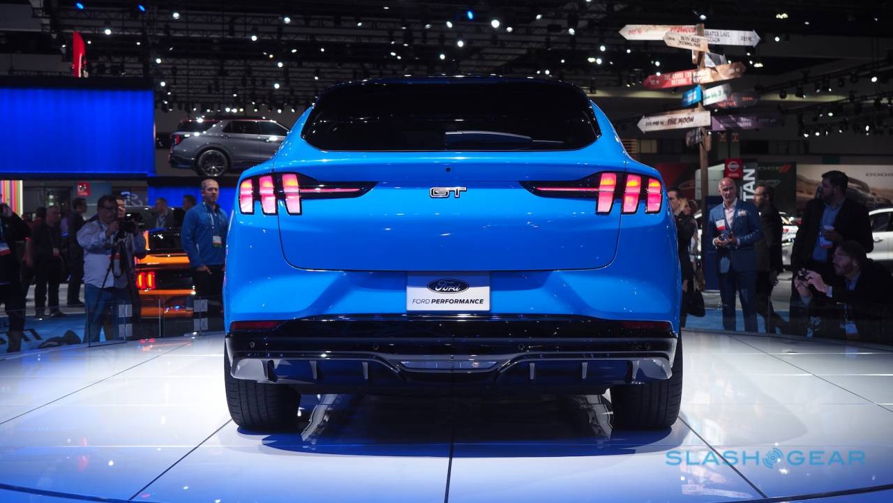 Ford Reveals 21 Mustang Mach E Gt S Missing Speed Stat Slashgear