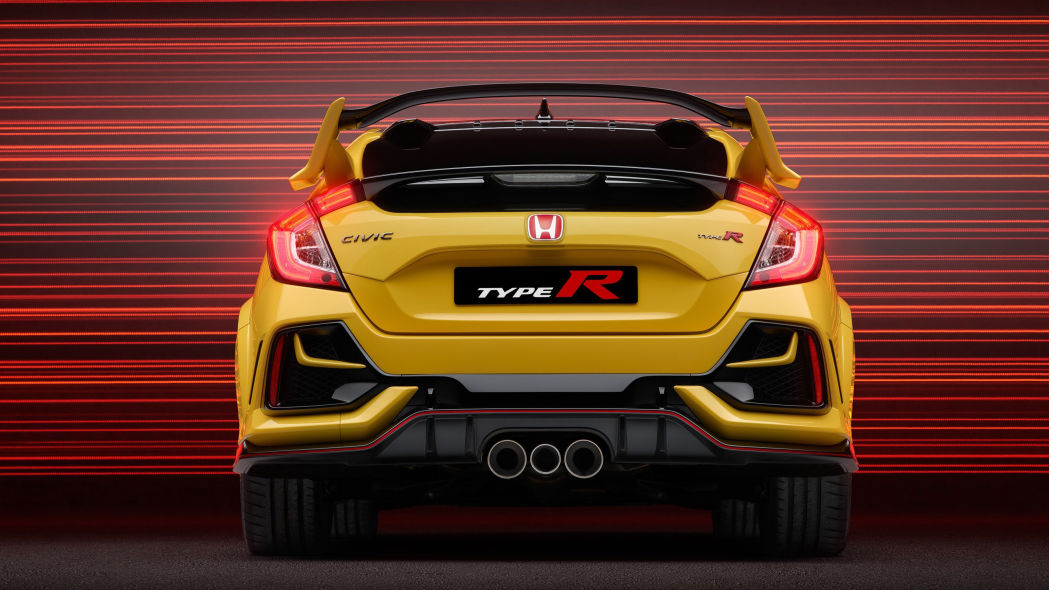 21 Honda Civic Type R Limited Edition Arrives This Month But There S A Catch Slashgear