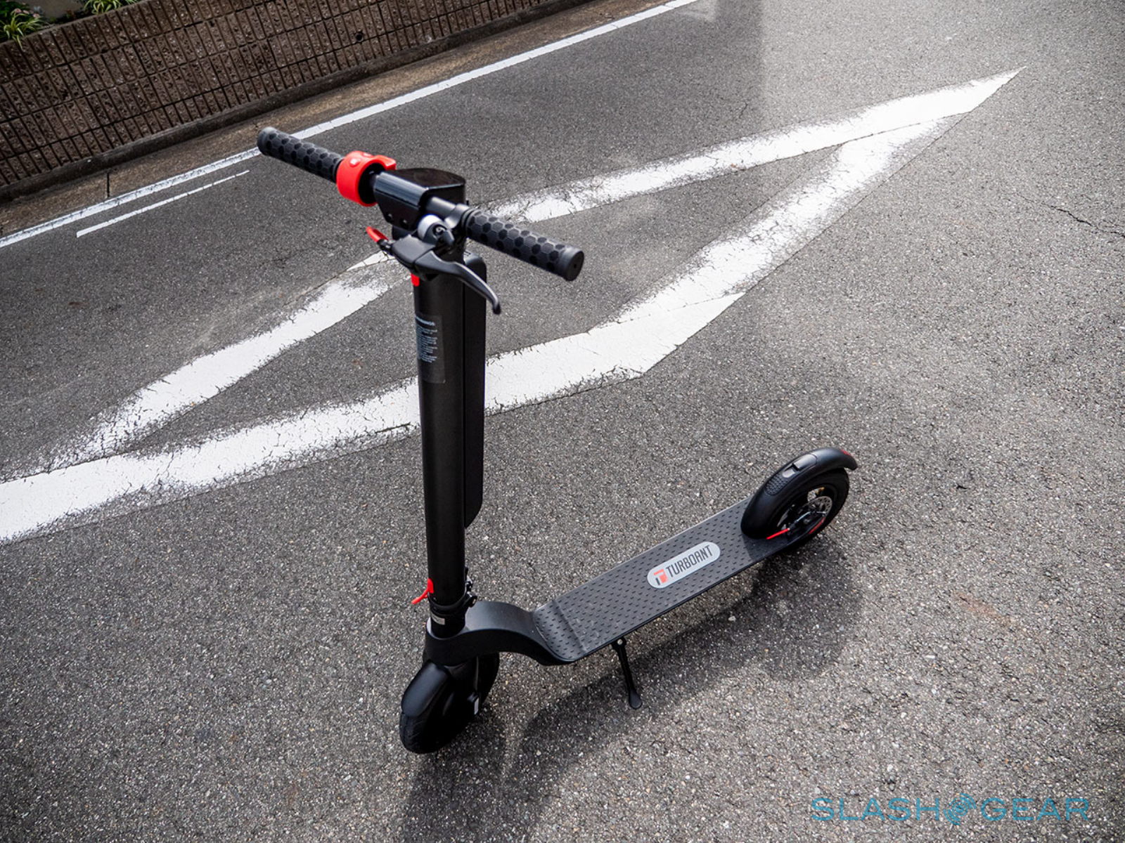 Turboant X7 Pro Foldable Electric Scooter Review SlashGear