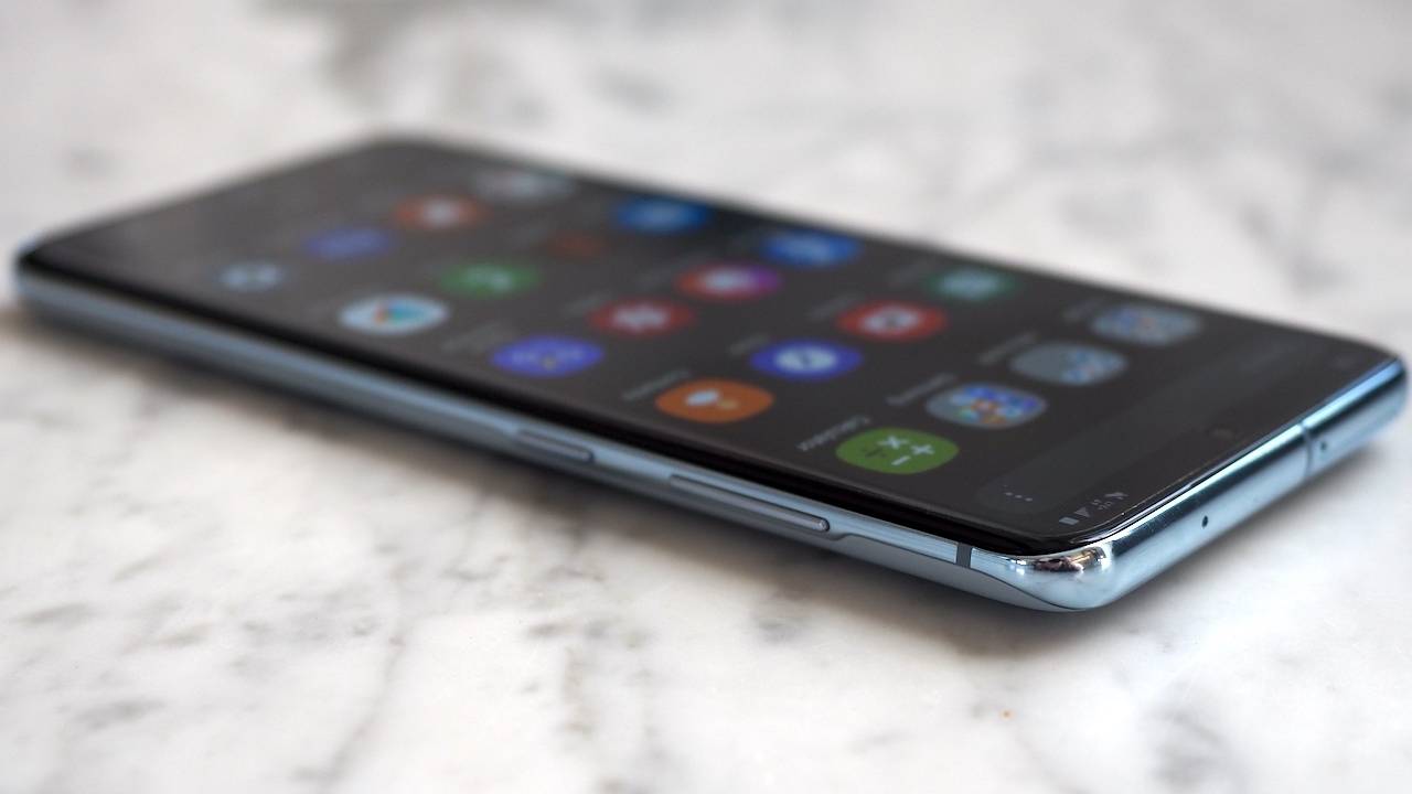 EU wants to make smartphone bloatware removable