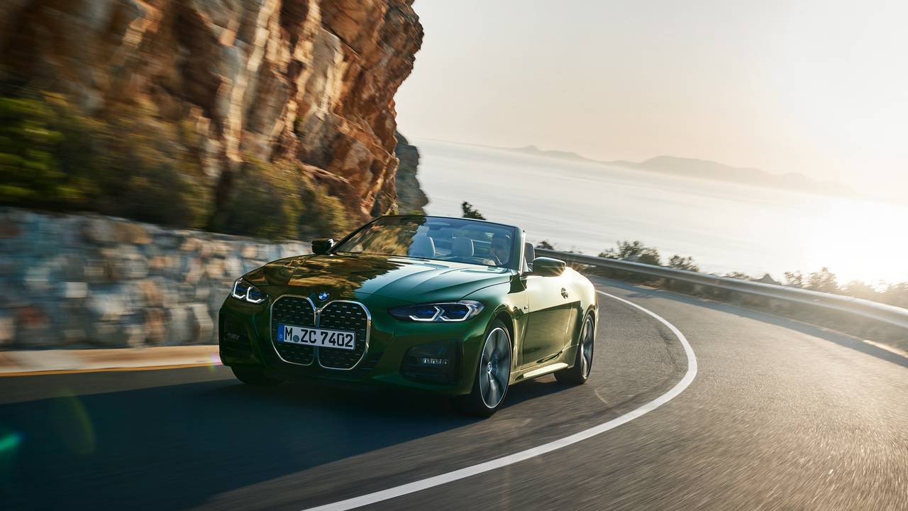 2021 BMW 4 Series Convertible has a new soft-top roof