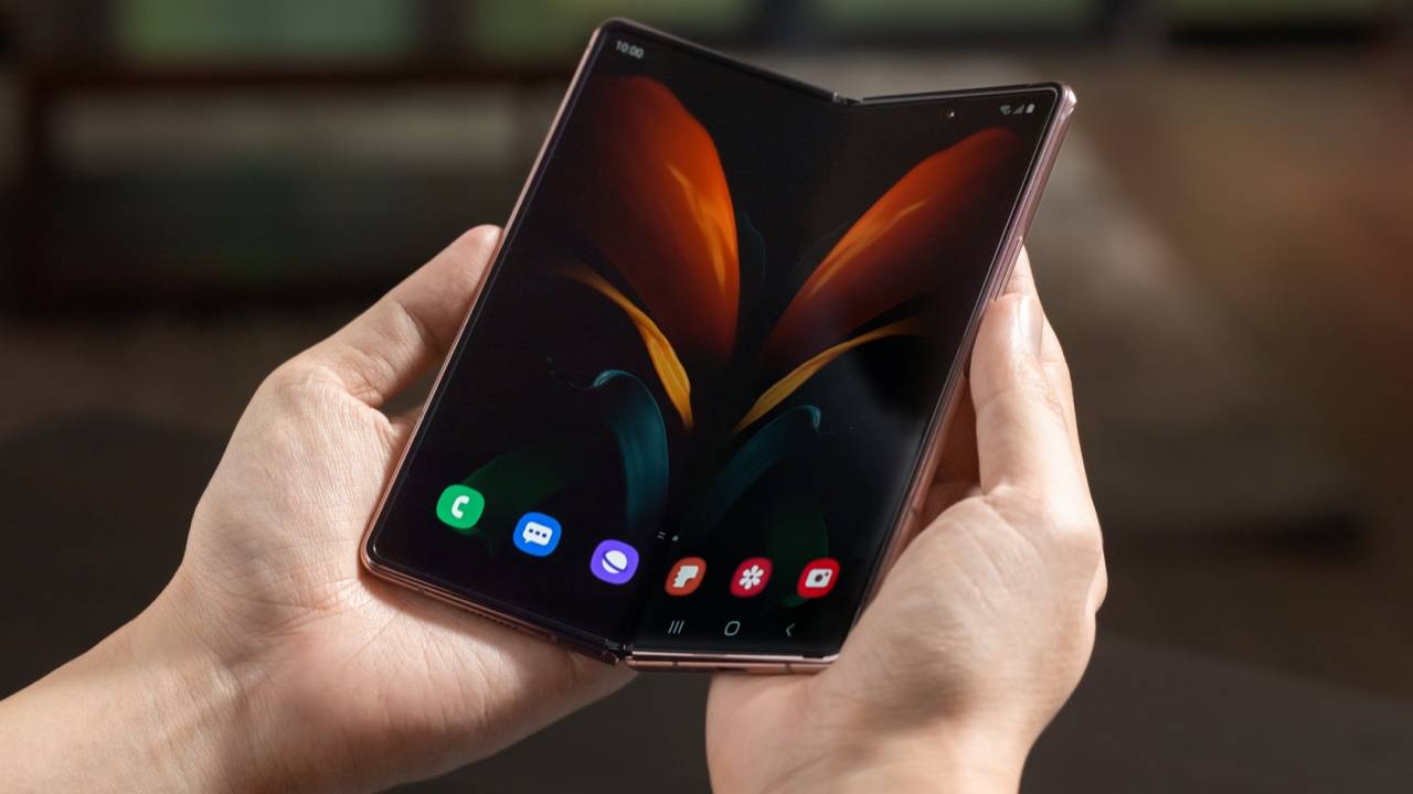 The Samsung Galaxy Z Fold 2 is $1,999 – Full foldable details
