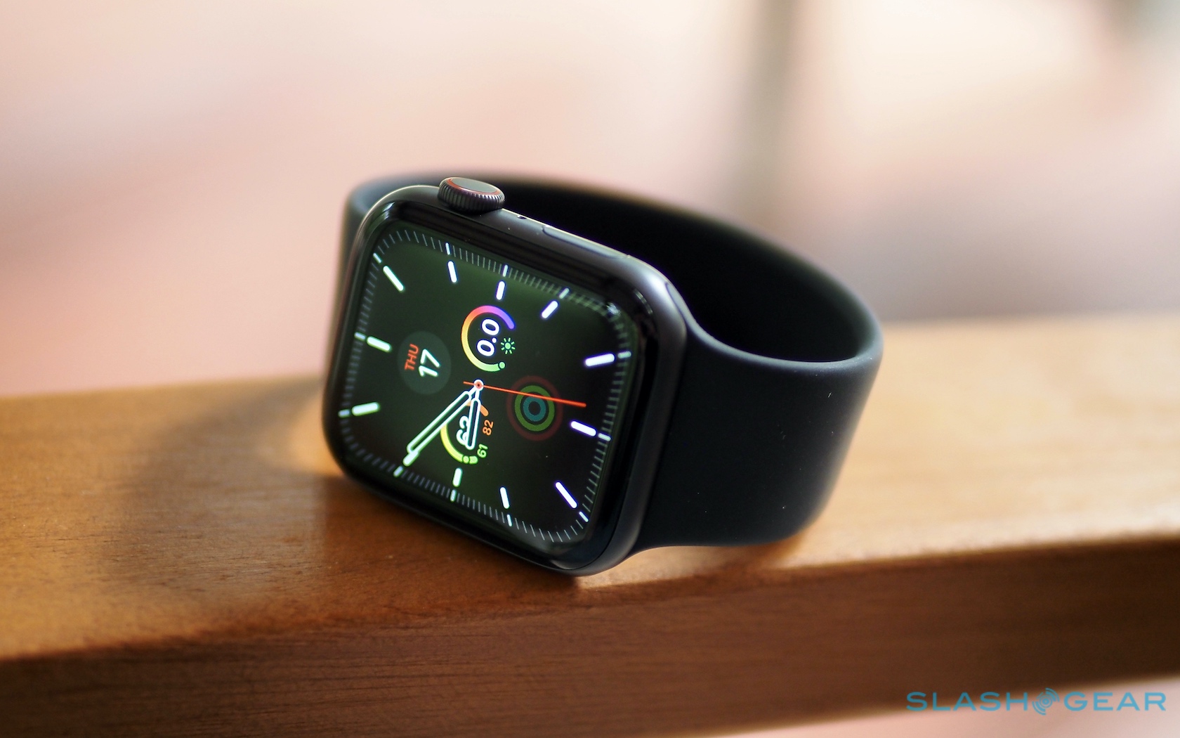apple se watch price