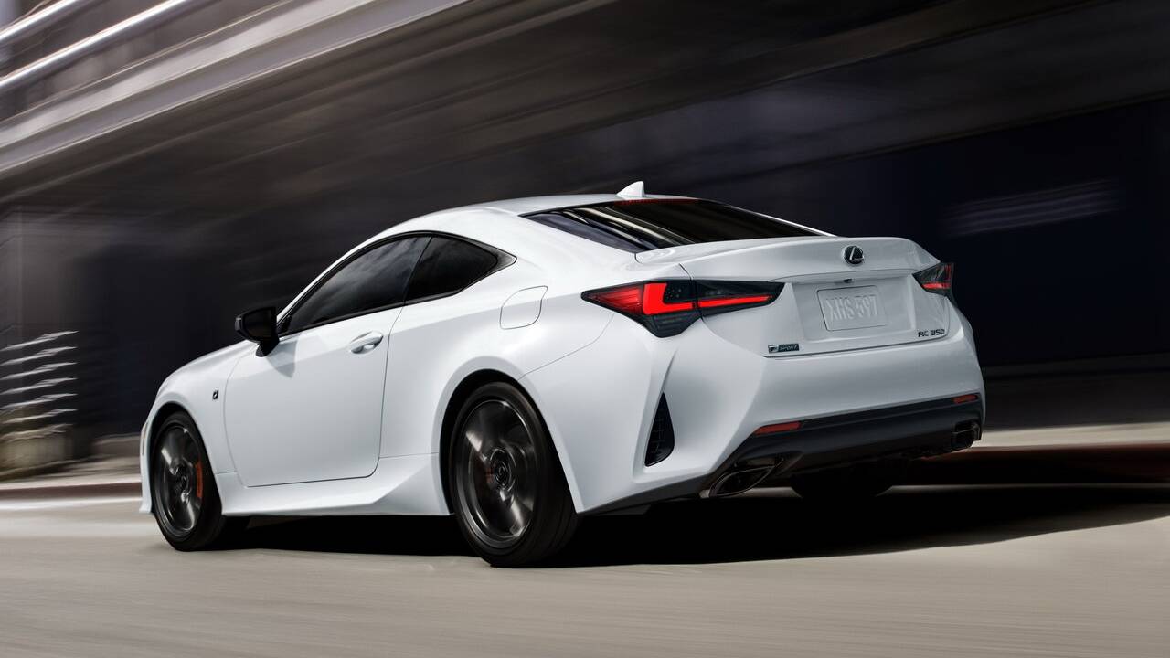 21 Lexus Rc Receives Minor Updates And New Black Line Trim Slashgear 21 Lexus Rc Receives Minor Updates And New Black Line Trim Slashgear