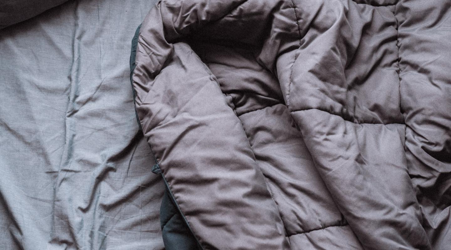 Study finds weighted blankets are more than a fad for insomnia