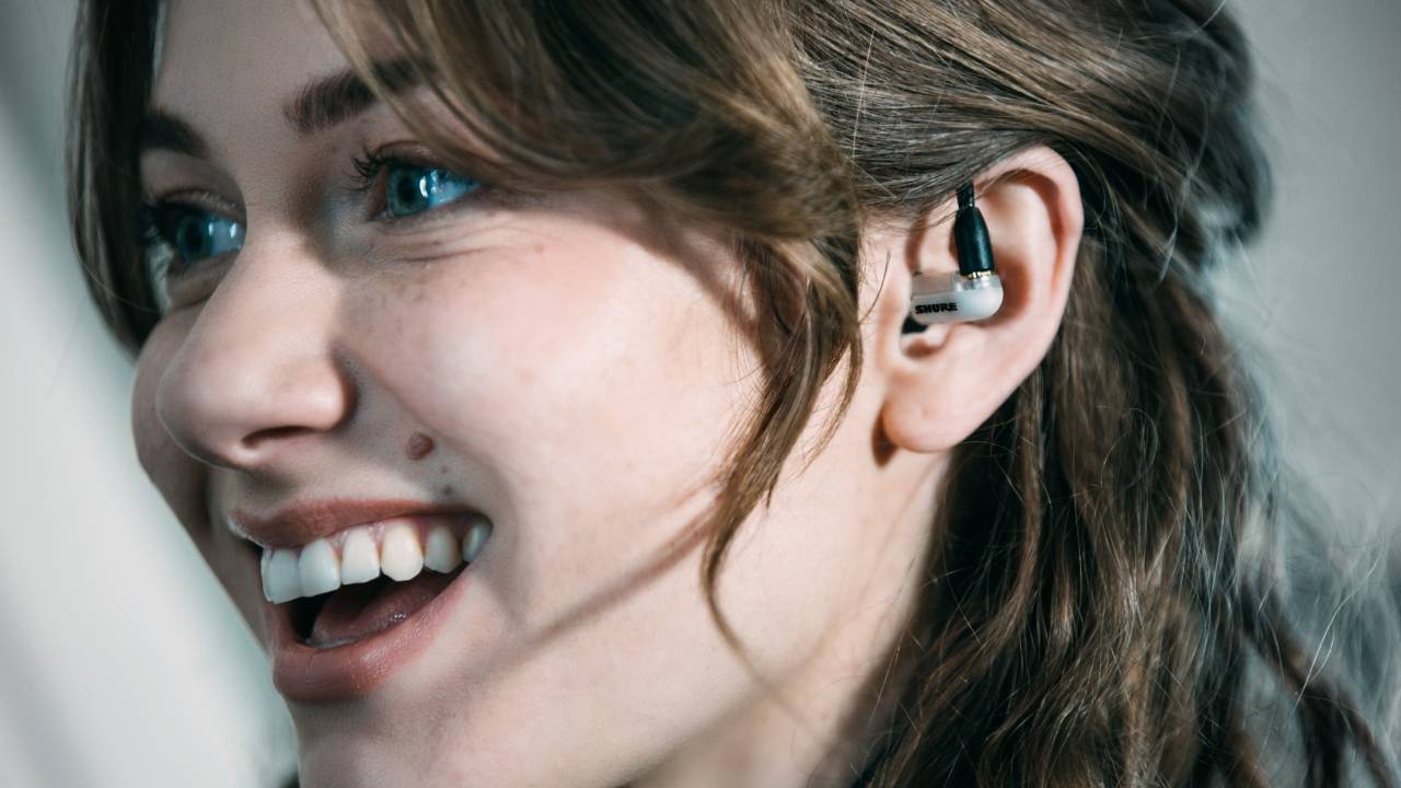 shure aonic earbuds