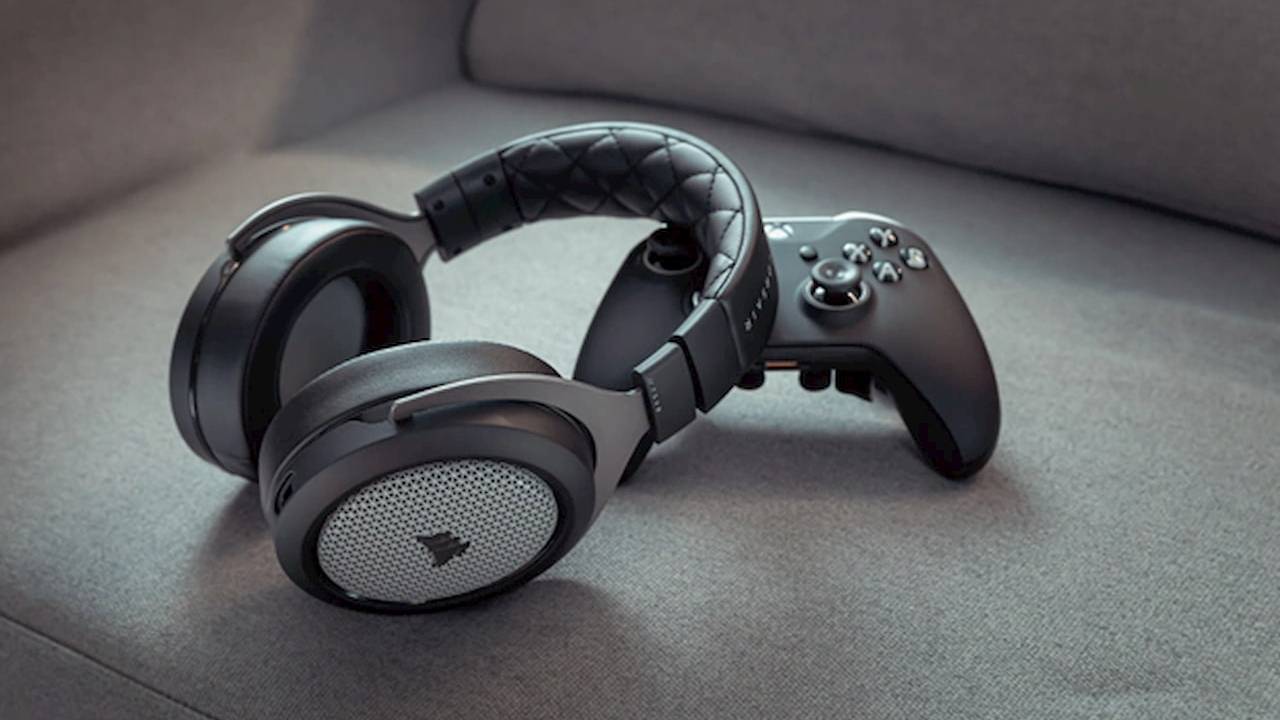 Corsair HS75 XB next-gen console headset has a surprise for existing Xbox  owners - SlashGear