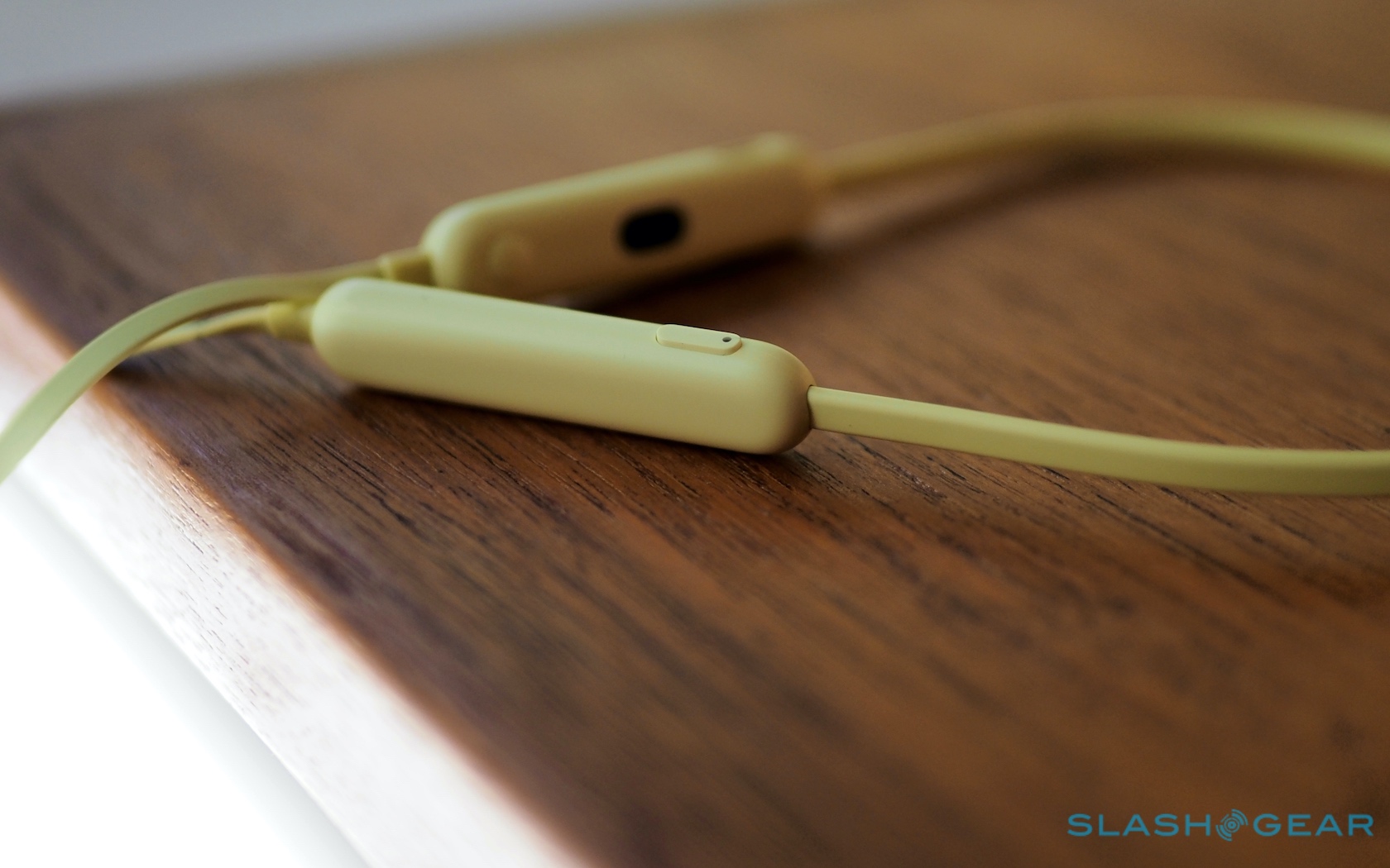 beats flex flame blue