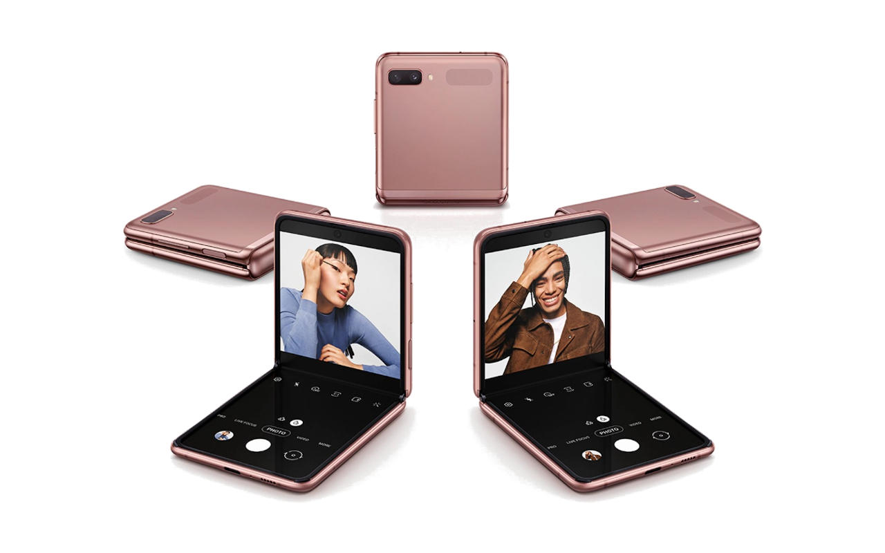 Galaxy Z Flip 2 Might Launch On Time After All Slashgear Galaxy Z Flip 2 Might Launch On Time After All Slashgear