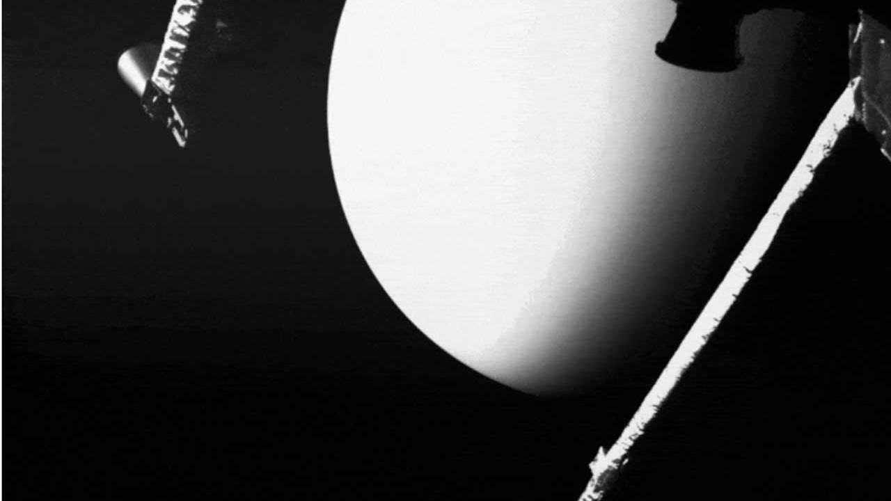 ESA/JAXA BepiColombo snaps new images of Venus during a close approach