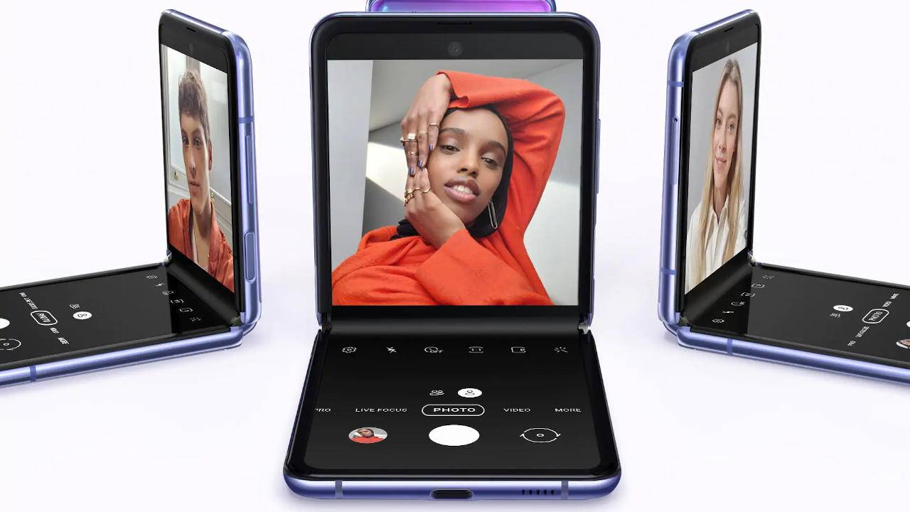 Galaxy Z Flip Lite Now Rumored To Be Samsung S Cheaper Foldable Bet Slashgear Galaxy Z Flip Lite Now Rumored To Be Samsung S Cheaper Foldable Bet Slashgear