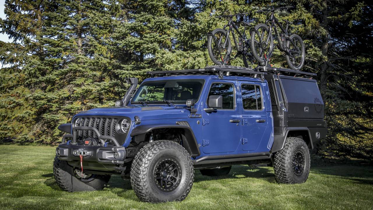 Jeep Gladiator Top Dog concept uses a plethora of Jeep Performance Parts
