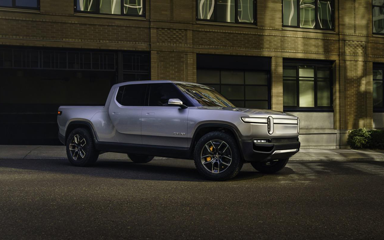 Rivian R1T and R1S electric pickup and SUV prices and