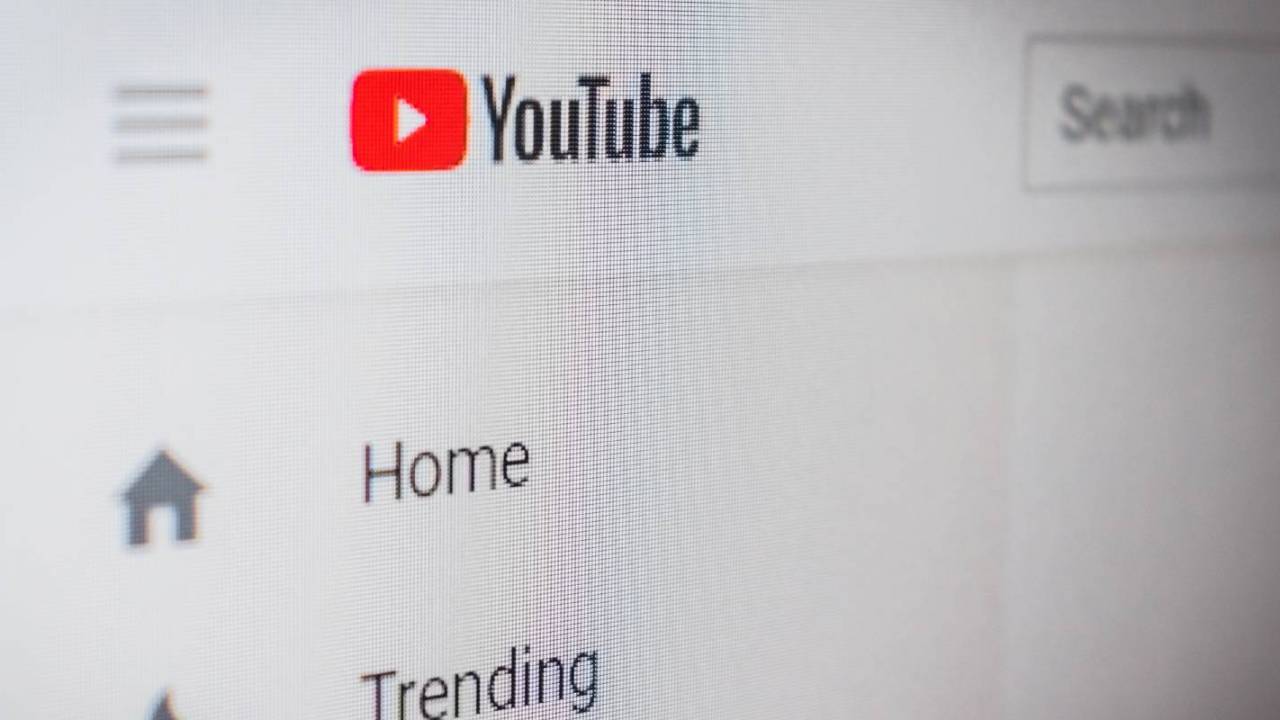 YouTube’s new AI experiment automatically adds chapters to videos