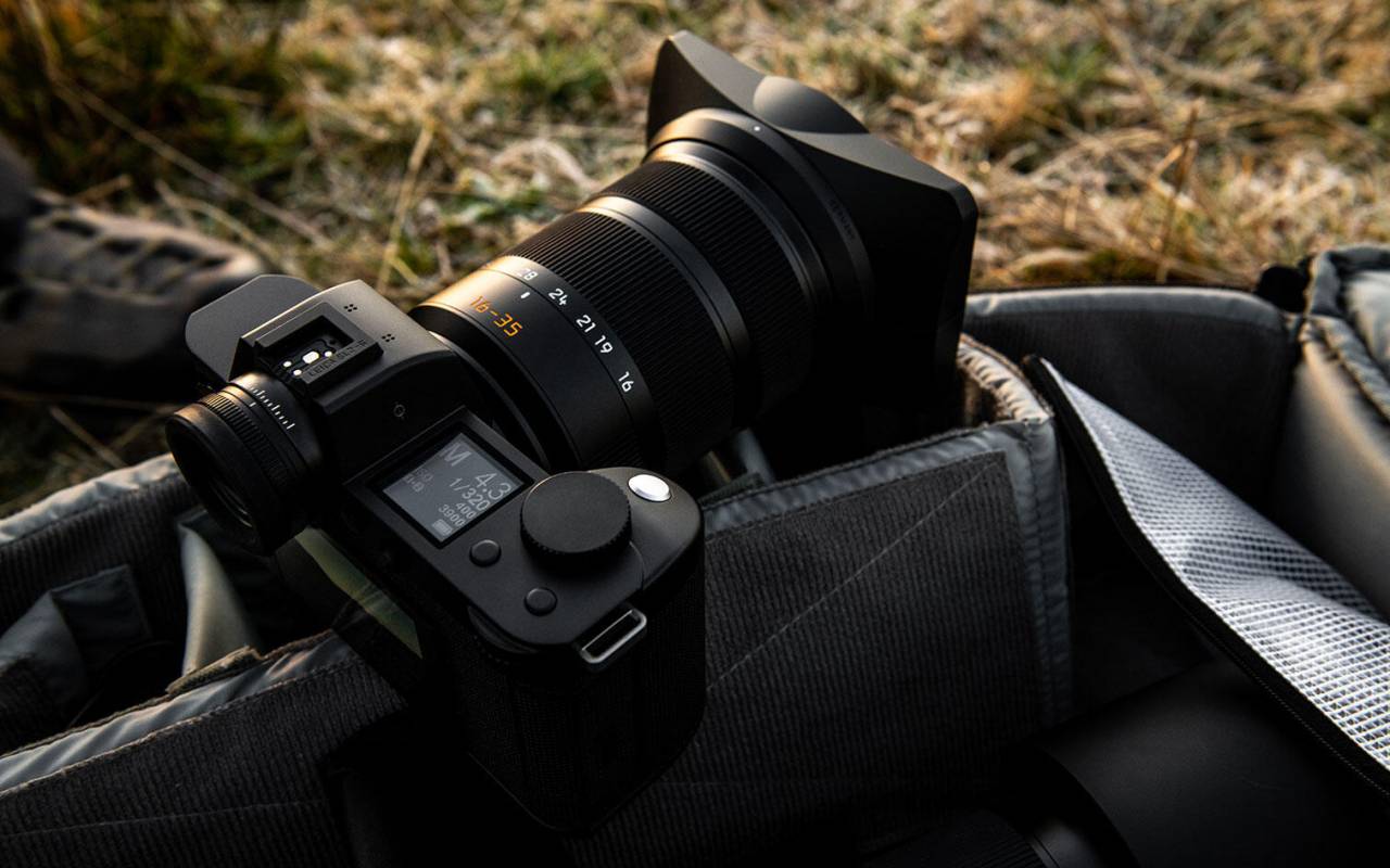 Leica SL2S puts the emphasis on speed and photo/video versatility