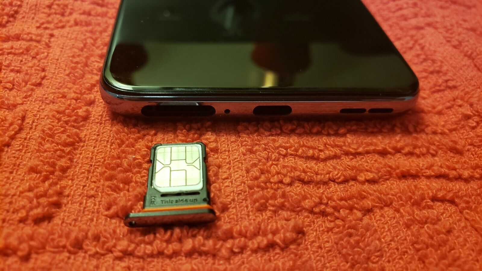 Oneplus 9 5g Prototype On Ebay Just Sold For Thousands Of Dollars Slashgear Oneplus 9 5g Prototype On Ebay Just Sold For Thousands Of Dollars Slashgear