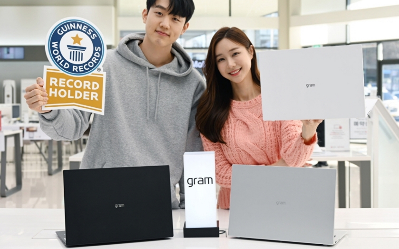 Lg Gram 21 Lineup Welcomes New 16 Inch Model Slashgear Lg Gram 21 Lineup Welcomes New 16 Inch Model Slashgear