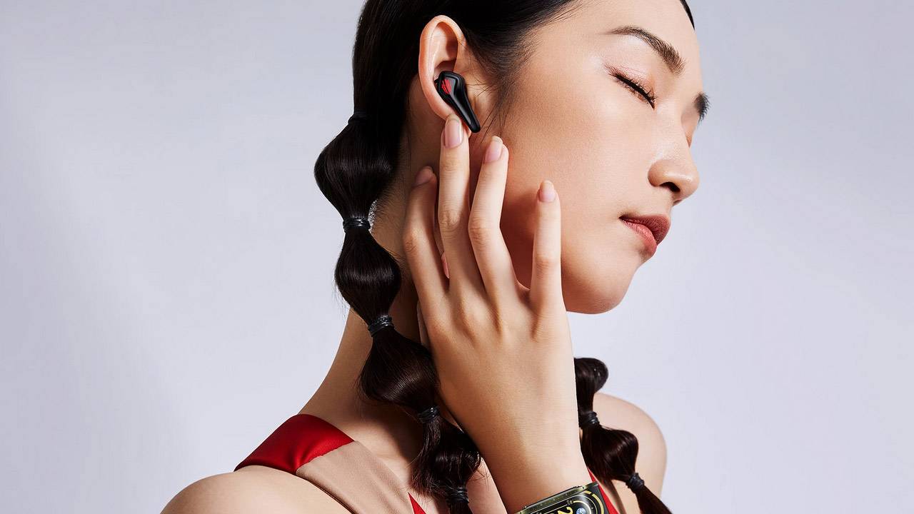 red magic headphones