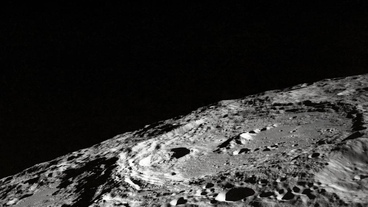 NASA reveals the companies that will collect extraterrestrial resources